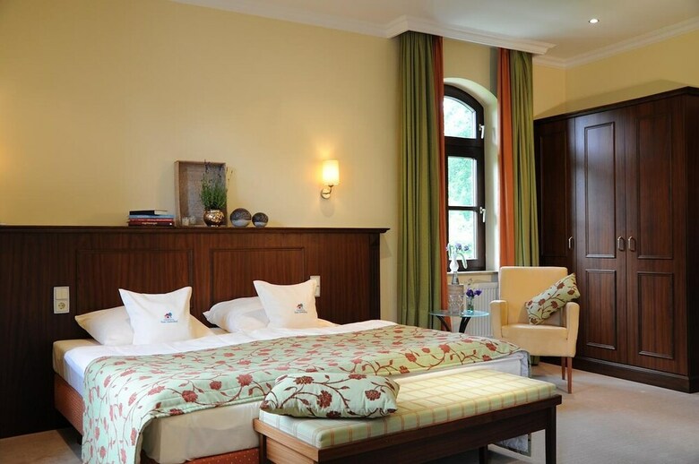 Hostal Landhaus Zum Lindenhof