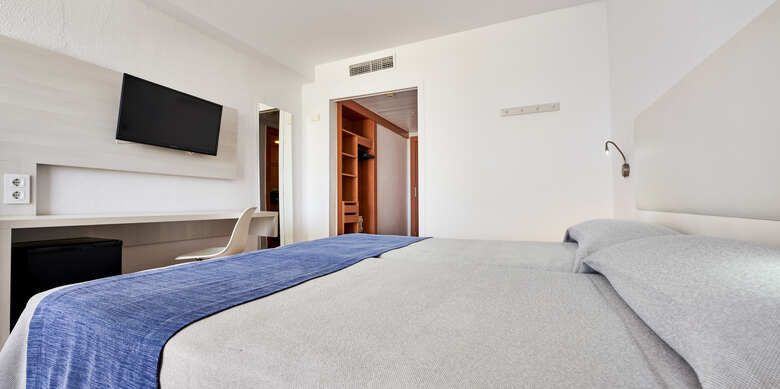 Hotel Globales Cala'n Bosch