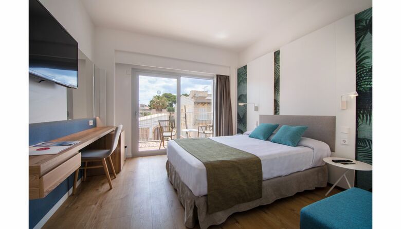 Js Yate Hotel