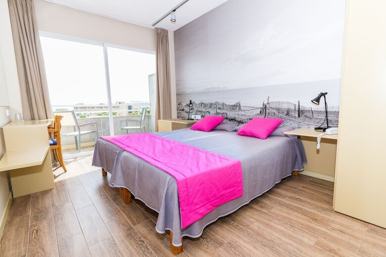 Hotel Eix Platja Daurada