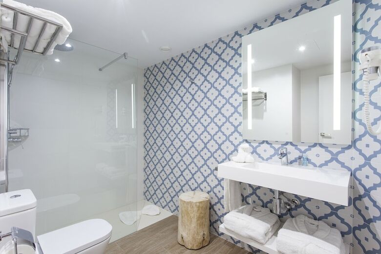 Apartamentos Ses Roquetes (.)