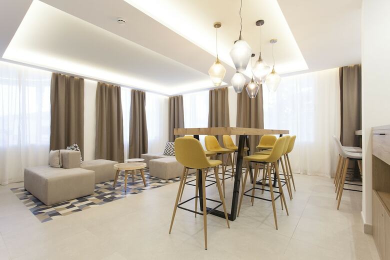 Apartamentos Ses Roquetes (.)