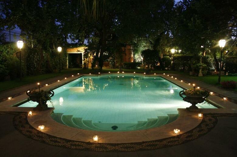Hotel Villa Paradiso Dell'etna