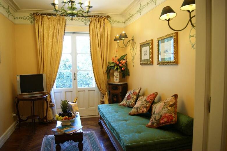 Hotel Villa Paradiso Dell'etna