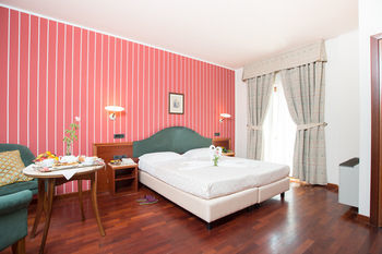 Terra Umbra Hotel