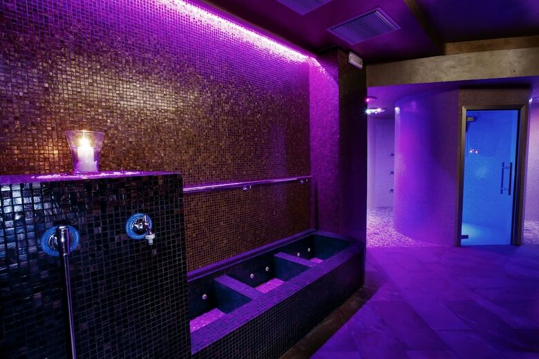Hotel Dei Fiori - Spa E Ristorante