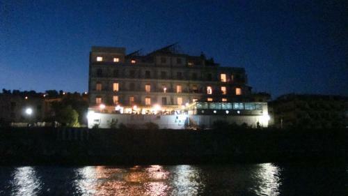 Hotel Kennedy