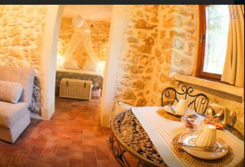 Agroturismo Milleunapietra Guest House