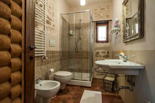 Agroturismo Milleunapietra Guest House