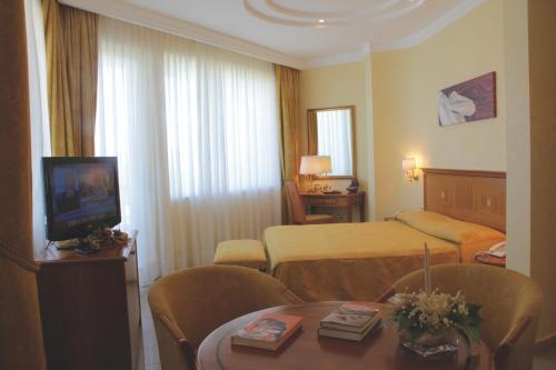Hotel Tirreno