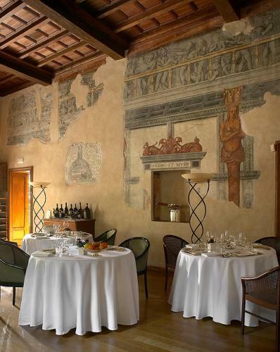 Hotel Locanda Dei Mai Intees