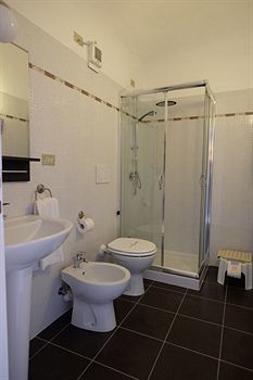 Hostal Hotel Pino Torinese