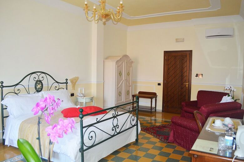 Hotel Palazzo Krataiis