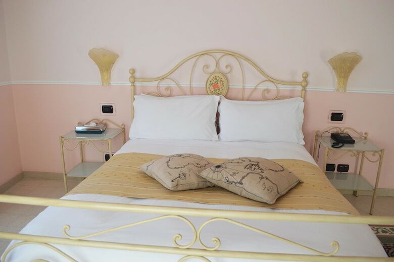 Hotel Palazzo Krataiis