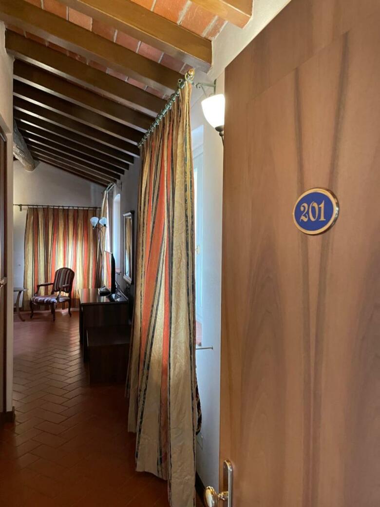 Hotel Antico Borgo La Muratella