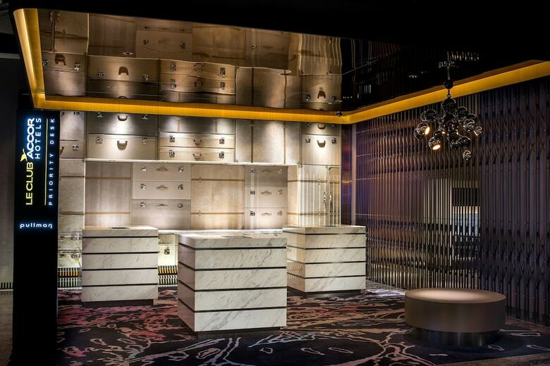 The Park Lane Hong Kong, A Pullman Hotel
