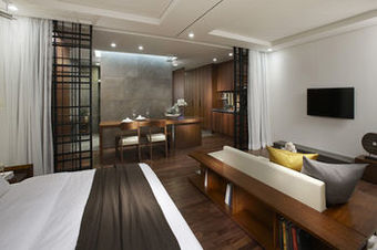 Hotel The Island Blue