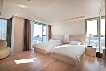 Hotel The Island Blue