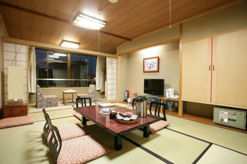 Maruko Hotel