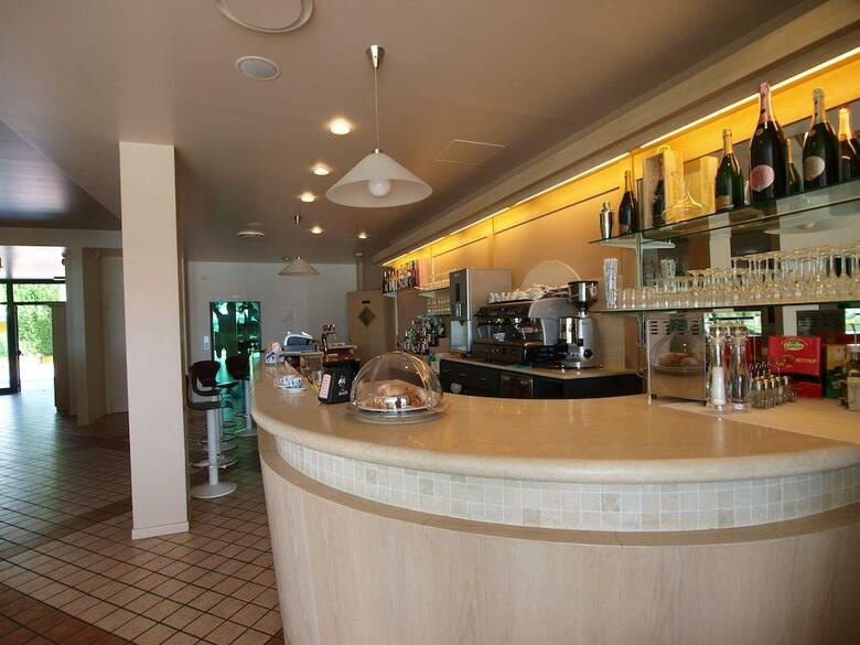 Le Terrazze Sul Lago Suite Hotel