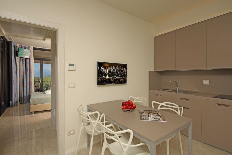 Hotel Residence Holiday