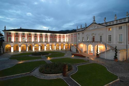 Villa Fenaroli Palace Hotel