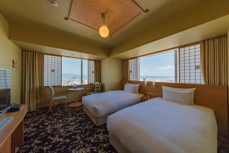 Jr Kyushu Hotel Blossom Oita