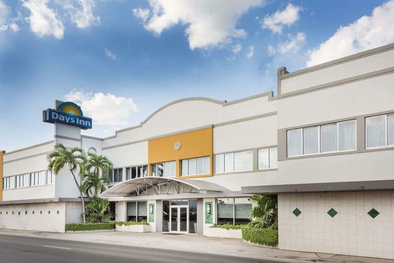 Hotel Days Inn Miami Airport North