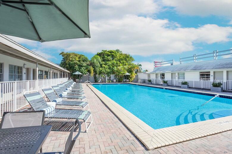 Hotel Days Inn Miami Airport North