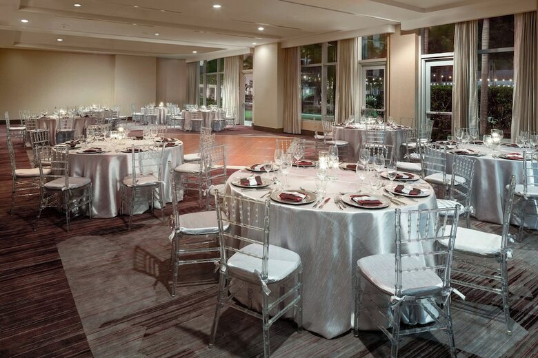 Hotel Courtyard By Marriott Miami Airport South