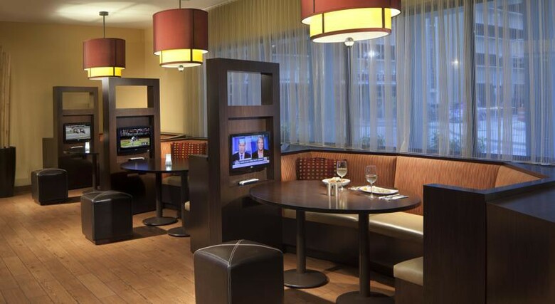 Hotel Courtyard By Marriott Miami Downtown