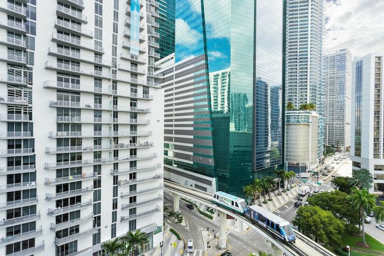 Hotel Courtyard By Marriott Miami Downtown