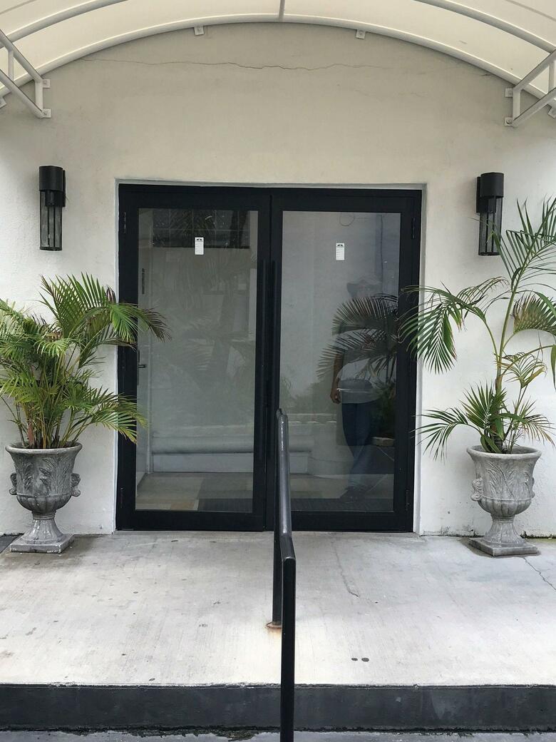 Hotel South Beach Plaza Villas