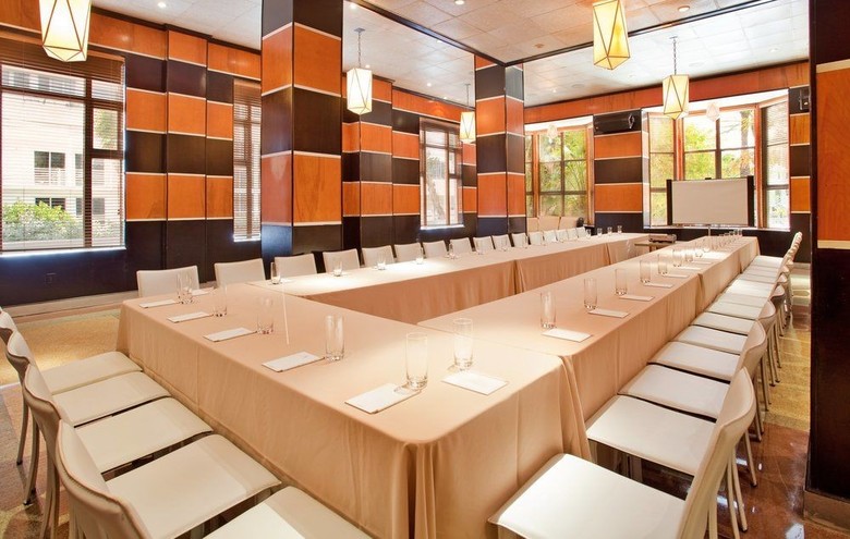 Hotel The Raleigh Miami Beach