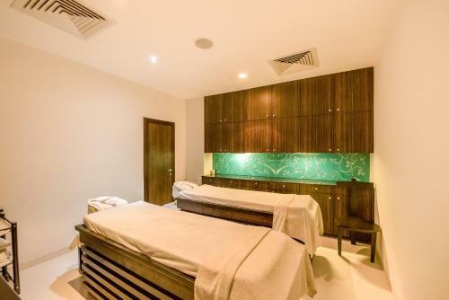 Springs Hotel And Spa
