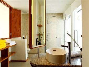 Hotel Centara Ras Fushi Resort And Spa