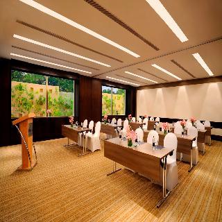 Hotel Hilton Bangalore Embassy Golflinks