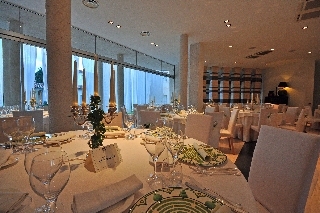Tarthes Hotel