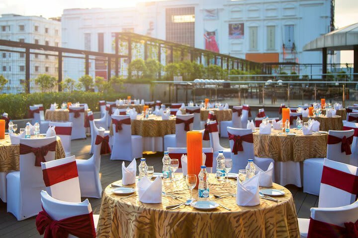 Novotel Kolkata Hotel And Residences