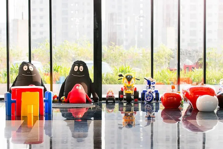 Novotel Kolkata Hotel And Residences