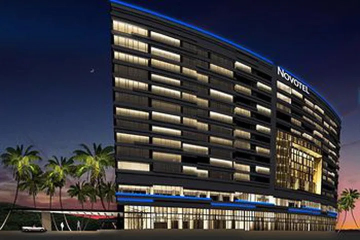 Novotel Kolkata Hotel And Residences