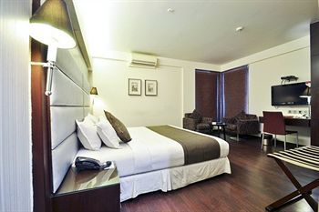 Hotel Southern Plaza