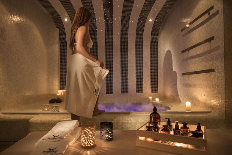 Hotel Aressana Spa& Suites