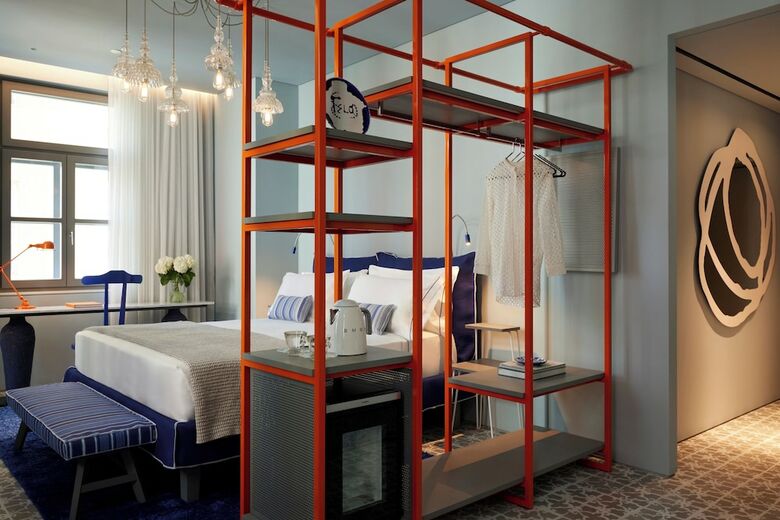 Fresh Hotel