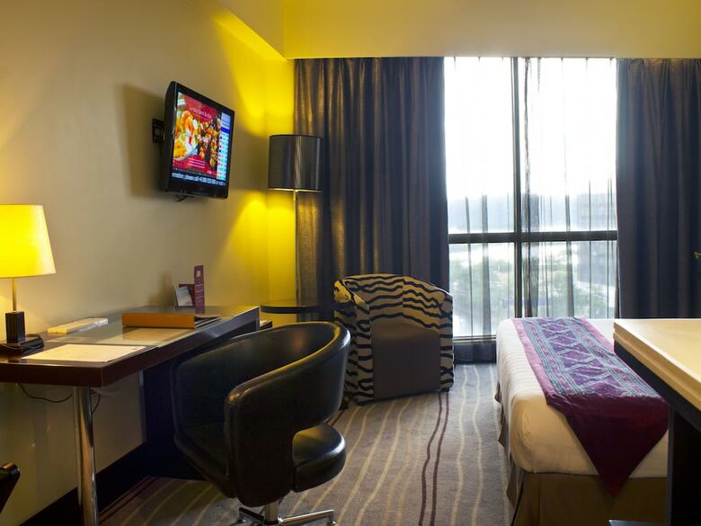 Ming Garden Hotel & Residences
