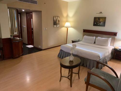 Hotel The Manohar Hyderabad