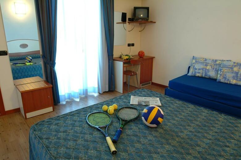 New Bristol Sport & Domus Mea Hotel