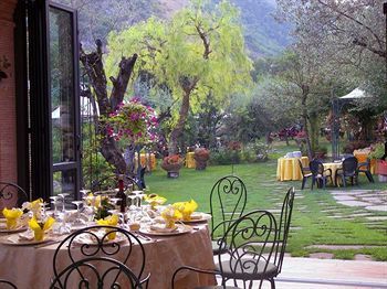 Hotel Al Poggio Di Casalucense