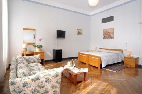 Grand Hotel Mediterran�