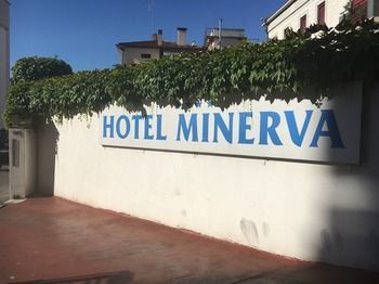 Hotel Minerva